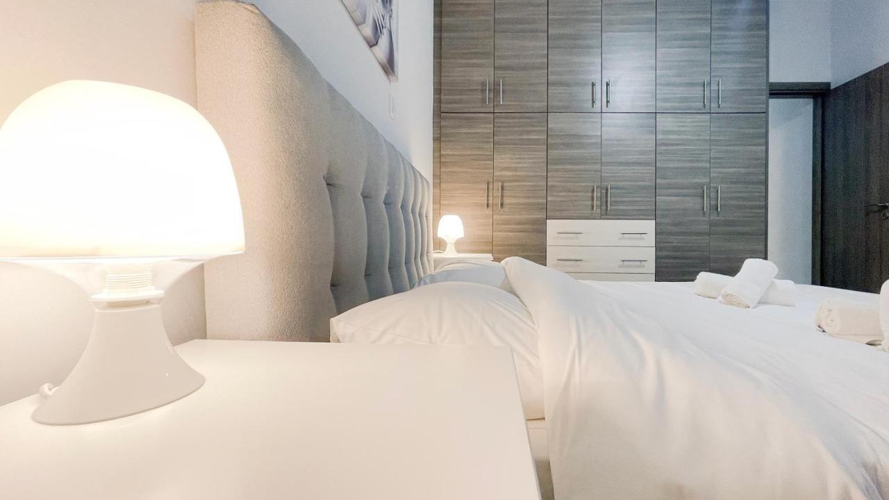 Kodrigktonos Central 77Sqm Apt In Viktoria Athen Exterior foto